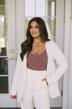 Classic Oversized Blazer-Ecru -thesethreeboutique Sales Shop 6G9A6985