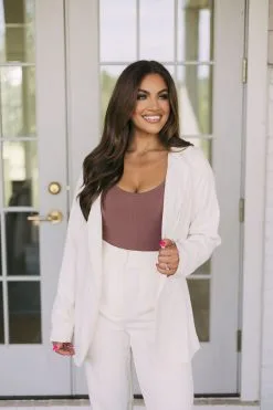 Classic Oversized Blazer-Ecru -thesethreeboutique Sales Shop 6G9A6986 8814d1ac c3b1 4653 982e 828ea0410326