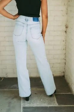 Pocket Distressed Straight Leg Jeans -thesethreeboutique Sales Shop DSC 0408 a2c89982 0b9c 4a08 b35c a838171dcf4d