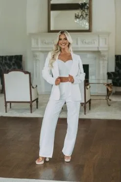 Pearl Detailed Dress Pants-White -thesethreeboutique Sales Shop DSC 0578 3fb9bbf3 6d07 49d0 8c73 6e1f4d4ebbac