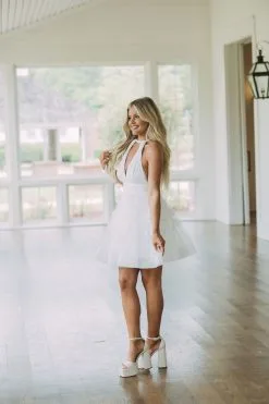 Deep V Mesh Dress -thesethreeboutique Sales Shop DSC 0737 bf9a5a08 cc6e 4c7f 9d30 4db3fd939233