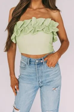 Textured Strapless Ruffle Top -thesethreeboutique Sales Shop DSC 1385 9dcf12fb b646 4f9c 982e ac371b05dee1