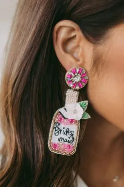 "Bridesmaid" Floral Champagne Earrings -thesethreeboutique Sales Shop DSC 2154 1b4f17c5 5359 4676 8fbe aba5852ec9c6