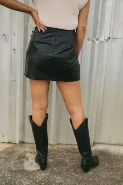 Side Buckle Faux Leather Skirt- Black -thesethreeboutique Sales Shop DSC 2940