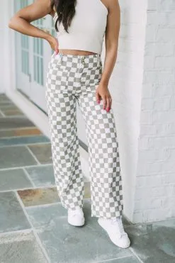 Checkered Print Pants -thesethreeboutique Sales Shop DSC 3567 f462aec0 2689 4e48 88a2 199bed8e5b98