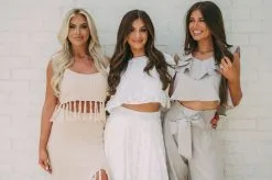 Ramie Ruffled Top-Dark Oatmeal -thesethreeboutique Sales Shop DSC 3904 75b19ebc 7be9 42cd a530 c54fb1170745