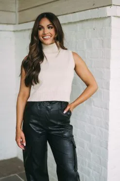 Kramer Sleeveless Sweater- Oatmeal