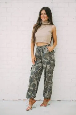 Camo Cargo Pants- Green -thesethreeboutique Sales Shop DSC 4683 29964af7 7f13 4e0d 8cf0 cb8b7817b9d4