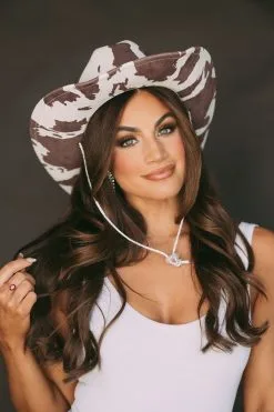 Giddy Up Cowgirl Hat- Brown