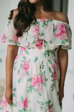 McRae OTS Floral Dress -thesethreeboutique Sales Shop DSC 5639 675599a9 2aa5 49a9 bbf1 904d33c6534b