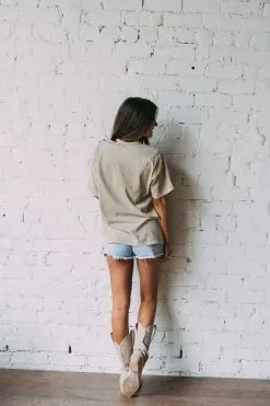 "Free Bird" America Tee- Latte/Teal -thesethreeboutique Sales Shop DSC 6137 82d8a43c 76e0 473f be67 8d7d4d32860a