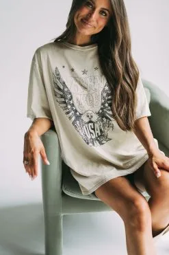 Born Free Mineral Washed Tee- Oatmeal -thesethreeboutique Sales Shop DSC 6172 2d373933 059a 4605 8a43 ed8e203a9fa8