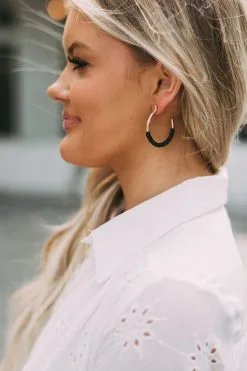 Raffia Wrapped Circle Hoops- Black