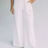Workaholic Pants- White -thesethreeboutique Sales Shop DSC 6599 4c00f5e8 b2b2 4ff8 a28c a9ab2e2332c4