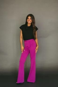 Hemmingway Top- Black -thesethreeboutique Sales Shop DSC 6745 46b3bb71 0ef8 4768 82a2 a2554df264d5