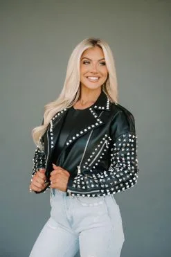 Studded Faux Leather Jacket- Black -thesethreeboutique Sales Shop DSC 7928 9e8ecbf0 a0e7 4f4c 8211 655dc7e558b4