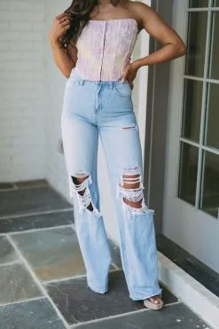 Cleo Destroyed Jeans