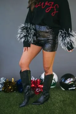 Evie Sequin Shorts-Black -thesethreeboutique Sales Shop DSC 8395 2bef5133 3bb8 4704 a5fe cf399b3c6eb2