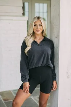 Mineral Washed Quarter Zip Pullover-Black