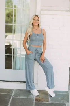 Brushed Drawstring Pants-Grey -thesethreeboutique Sales Shop DSC 8658 314b9618 2cb2 4b1b a887 fe2daa48790f