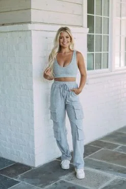 Textured French Terry Cargo Pants-Heather Grey -thesethreeboutique Sales Shop DSC 9537 7c47ba7a 5bd0 4c5a 950c 3fd3ac7562e7
