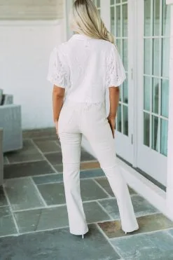 Lace Puff Sleeve Top- White -thesethreeboutique Sales Shop image f22f2430 e1e4 4cad a875 266351c0c331