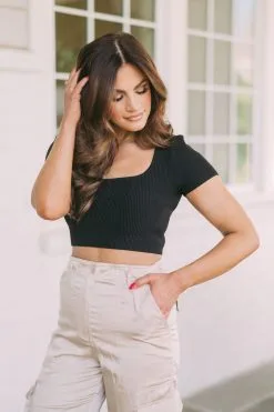 Taite Ribbed Crop Top- Black -thesethreeboutique Sales Shop image f6994182 43fa 4d56 bda2 7ce0f3e965cb